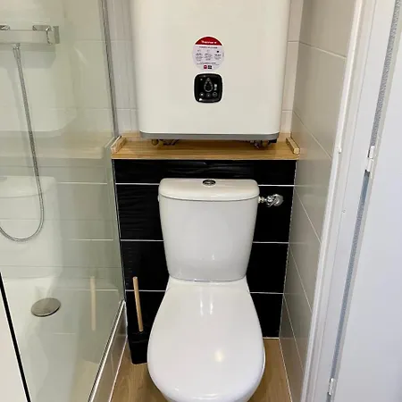 T2 Climatise A 100m De La *