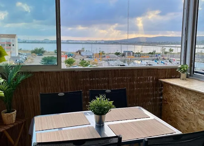 T2 Climatise A 100m De La Фронтиньян